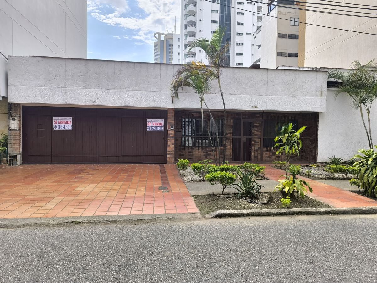 Casa en arriendo Santander Bucaramanga El Prado 462 m2 Habitaciones 6 Baños 5 Garajes 2 Precio $9100000