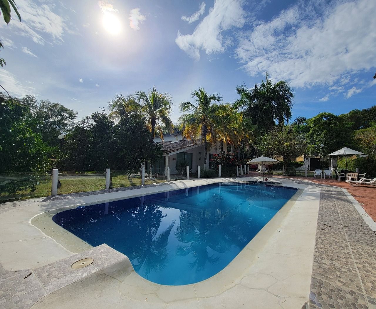 Casa en venta Cundinamarca Tocaima El Progreso 200 m2 Habitaciones 4 Baños 1 Garajes 11 Precio $680000000