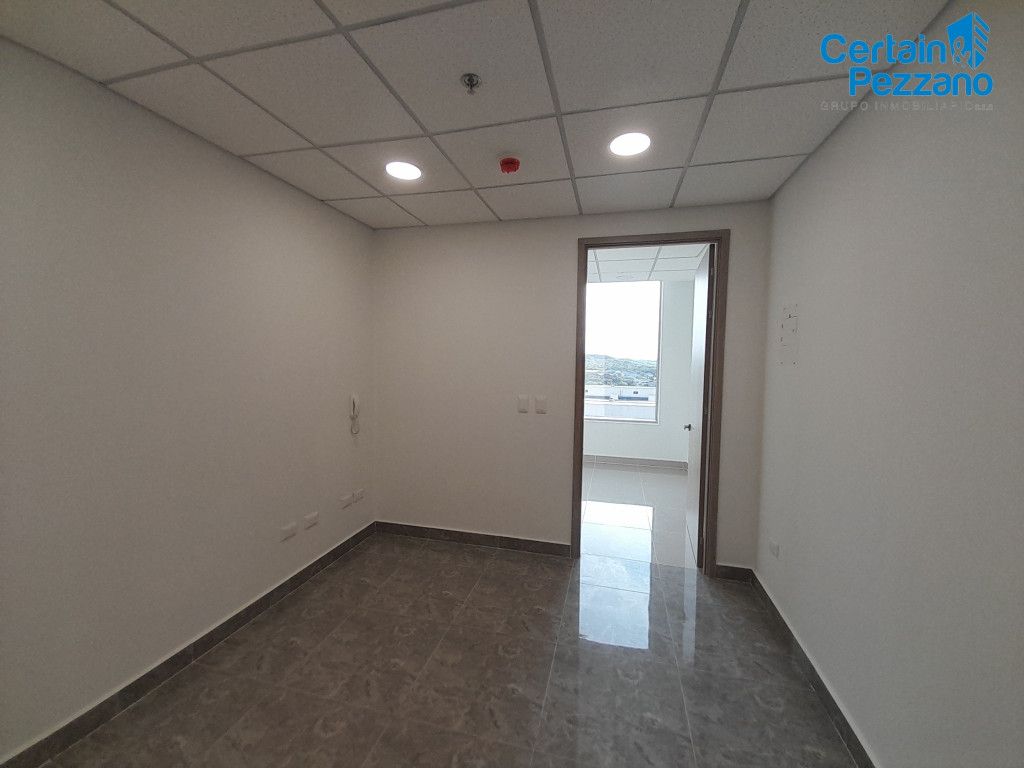 Consultorio en arriendo Atlántico Puerto Colombia Portal De Genovés 23 m2 Habitaciones 0 Baños 1 Garajes 0 Precio $2954800