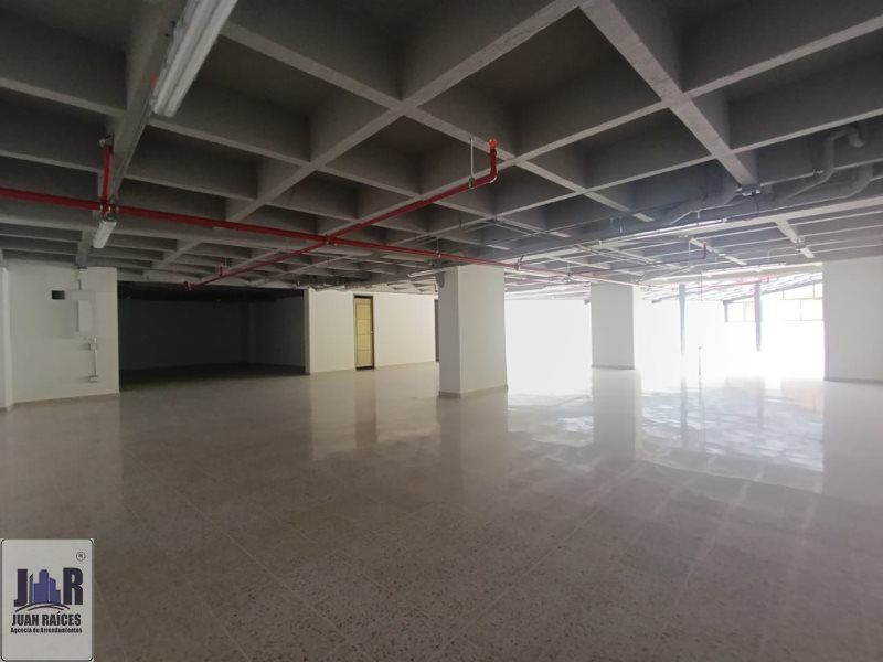 Local en arriendo Antioquia Caldas Caldas 280 m2 Habitaciones 0 Baños 0 Garajes 0 Precio $10000000