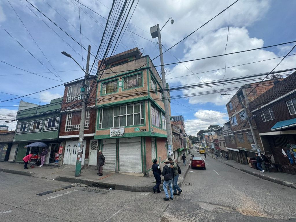 Casa en venta Cundinamarca Bogotá San Agustín 200 m2 Habitaciones 5 Baños 4 Garajes 0 Precio $680000000