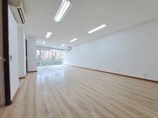 Oficina en arriendo Antioquia Medellín Villa Carlota 53 m2 Habitaciones 0 Baños 1 Garajes 3 Precio $4500000