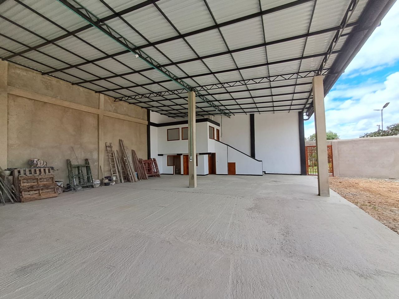 Bodega en arriendo Cundinamarca Madrid Madrid 1800 m2 Habitaciones 0 Baños 2 Garajes 0 Precio $20000000