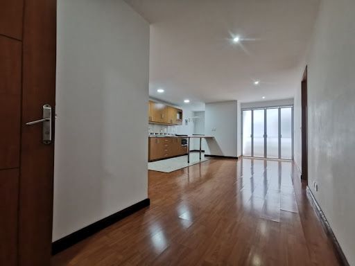 Apartaestudio en venta Risaralda Pereira Pinares De San Martin 60 m2 Habitaciones 1 Baños 1 Garajes 1 Precio $360000000