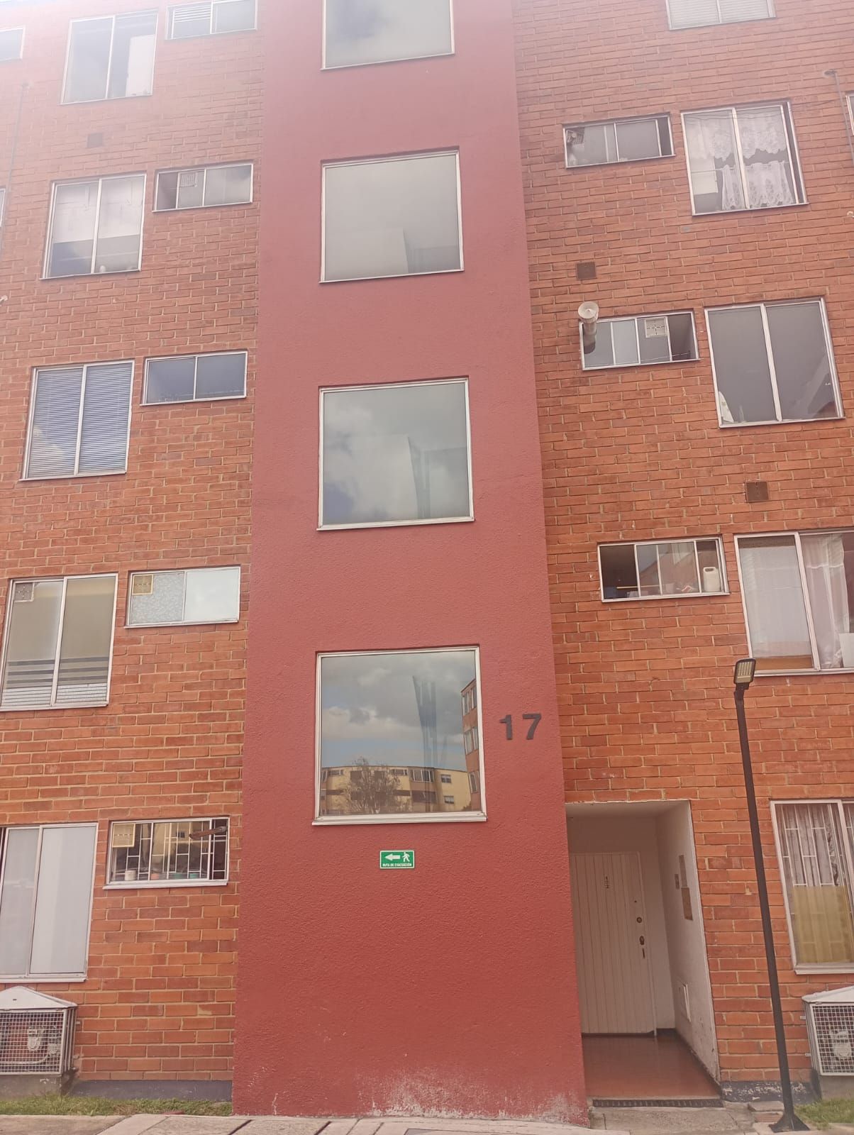 Apartamento en arriendo Cundinamarca Bogotá Cjr Bolivia Ix 60 m2 Habitaciones 3 Baños 2 Garajes 0 Precio $2050000