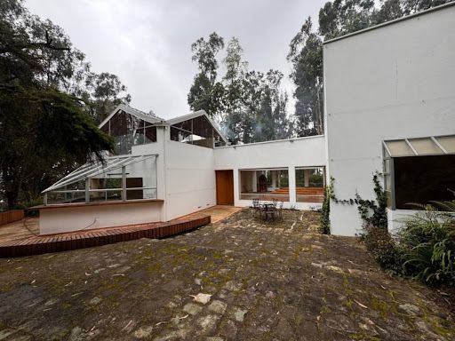 Casa en arriendo Cundinamarca Cogua Cogua 420 m2 Habitaciones 6 Baños 5 Garajes 1 Precio $10000000