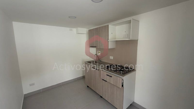Apartaestudio en arriendo Antioquia Medellín Blanquizal 38 m2 Habitaciones 1 Baños 1 Garajes 0 Precio $1900000