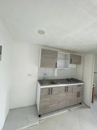 Apartamento en arriendo Tolima Prado Prado 50 m2 Habitaciones 2 Baños 1 Garajes 0 Precio $1000000