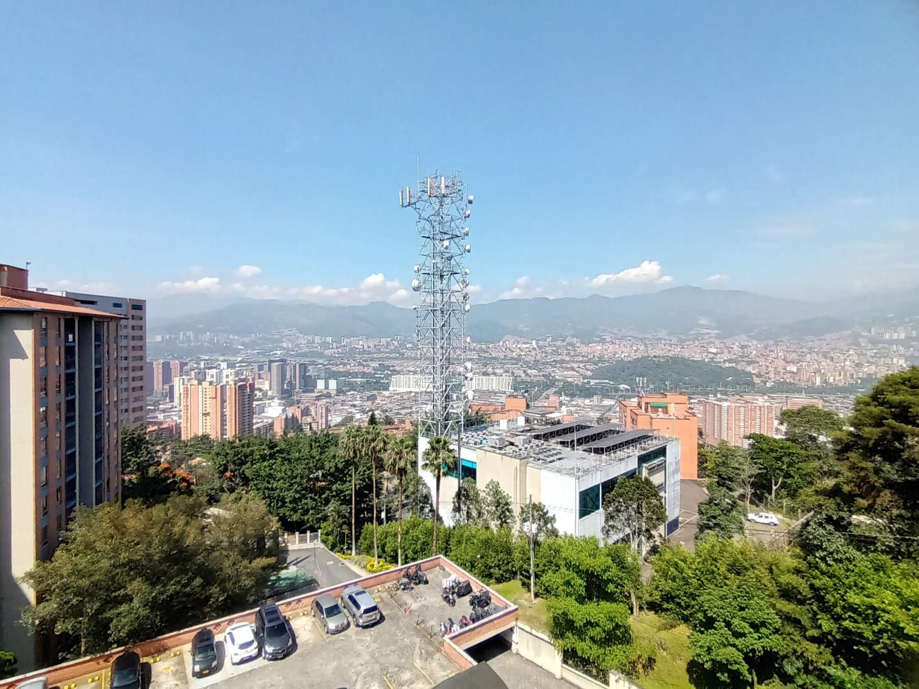 Apartamento en arriendo Antioquia Medellín Tenche 60 m2 Habitaciones 2 Baños 2 Garajes 1 Precio $3500000