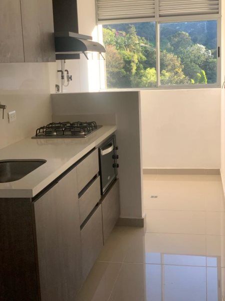 Apartamento en arriendo Antioquia Envigado La Mina 70 m2 Habitaciones 3 Baños 2 Garajes 0 Precio $3200000