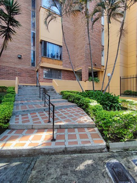 Apartaestudio en arriendo Antioquia Medellín La Palma 55 m2 Habitaciones 1 Baños 1 Garajes 0 Precio $1800000