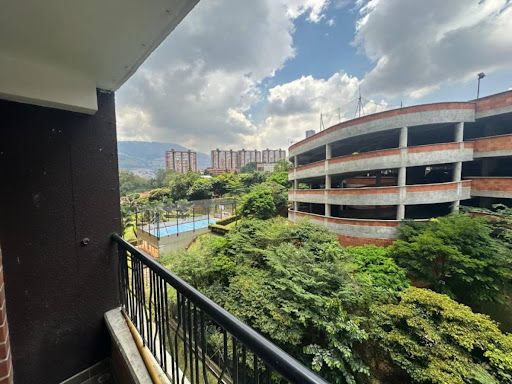 Apartamento en arriendo Antioquia Bello Andalucía 65 m2 Habitaciones 3 Baños 2 Garajes 1 Precio $1900000