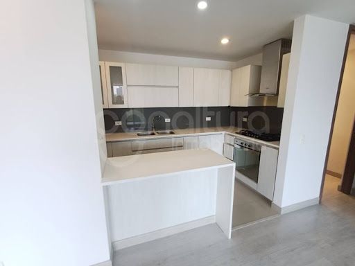 Apartamento en arriendo Antioquia Envigado Zúñiga 135 m2 Habitaciones 3 Baños 4 Garajes 2 Precio $6500000