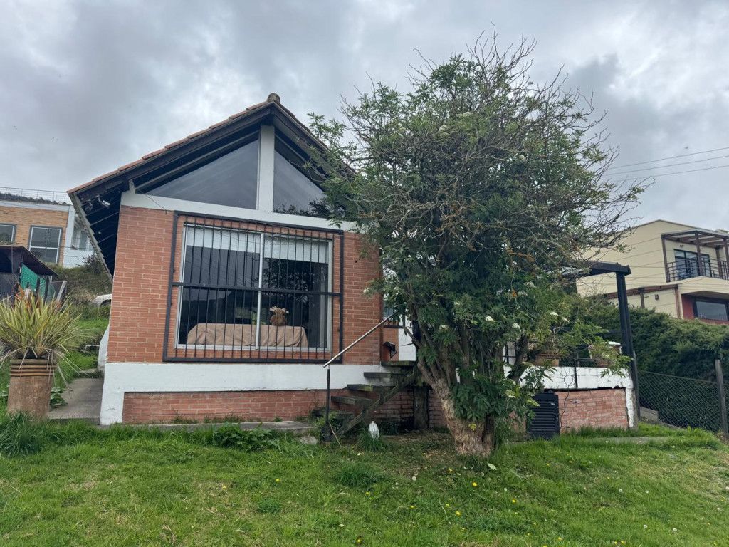 Casa Campestre en venta Cundinamarca La Calera La Calera 160 m2 Habitaciones 2 Baños 1 Garajes 2 Precio $450000000