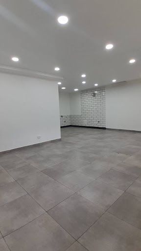 Local en arriendo Cundinamarca Bogotá Sagrado Corazon 38 m2 Habitaciones 0 Baños 1 Garajes 0 Precio $2500000