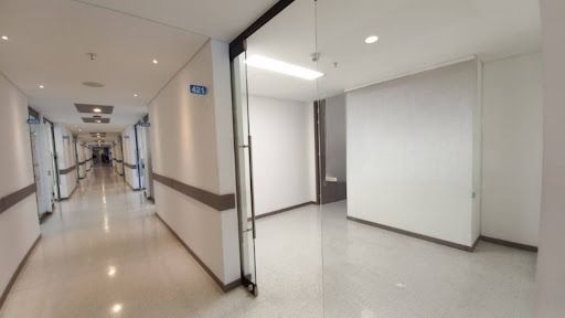 Local en arriendo Antioquia Rionegro El Faro 31 m2 Habitaciones 0 Baños 1 Garajes 0 Precio $3000000