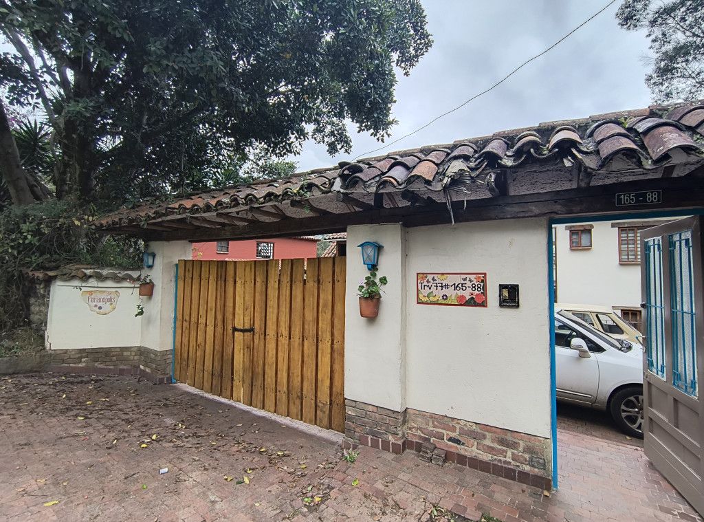 Casa Campestre en arriendo Cundinamarca Bogotá Altos De Suba 450 m2 Habitaciones 4 Baños 5 Garajes 5 Precio $6900000