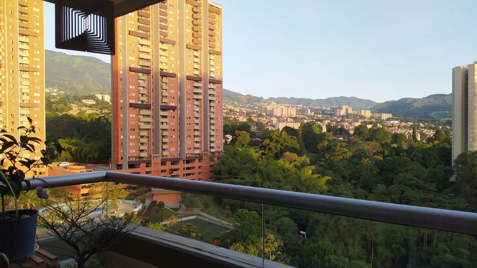 Apartamento en arriendo Antioquia Itagüí Santa Catalina 70 m2 Habitaciones 3 Baños 2 Garajes 1 Precio $2900000