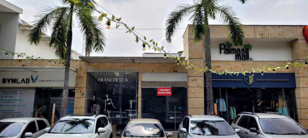 Local en arriendo Valle Del Cauca Cali Urbanización Ciudad Jardín 55 m2 Habitaciones 0 Baños 1 Garajes 0 Precio $11815000