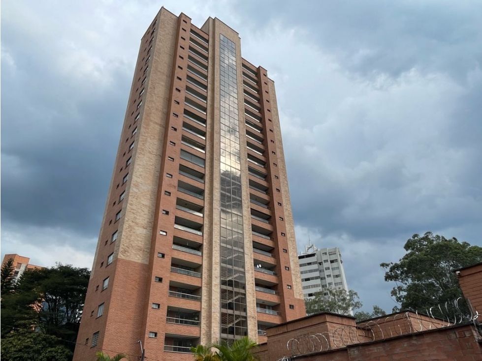 Apartamento en venta Antioquia Medellín San Lucas 131 m2 Habitaciones 2 Baños 4 Garajes 2 Precio $1245000000