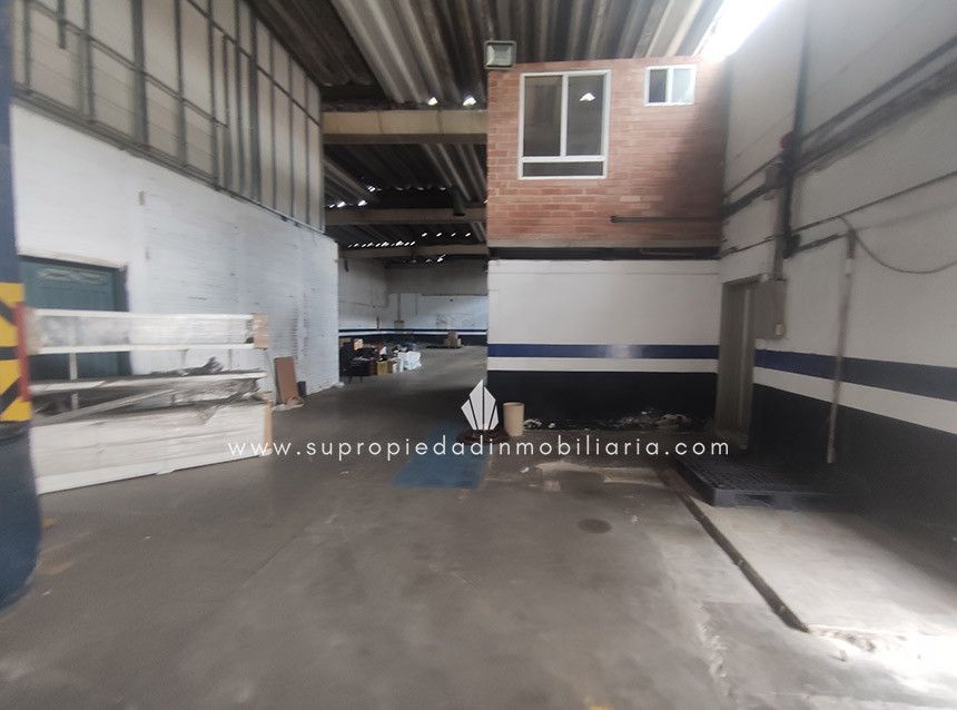 Bodega en arriendo Antioquia Itagüí Rural 650 m2 Habitaciones 0 Baños 2 Garajes 0 Precio $33000000