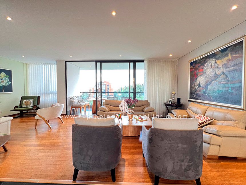 Apartamento en arriendo Antioquia Medellín San Lucas 217 m2 Habitaciones 3 Baños 5 Garajes 2 Precio $15000000