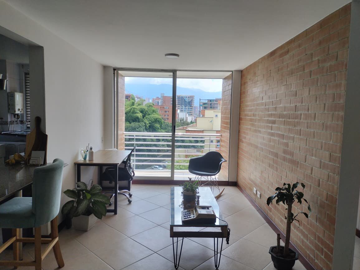 Apartamento en arriendo Antioquia Medellín Castropol 74 m2 Habitaciones 2 Baños 2 Garajes 1 Precio $3900000
