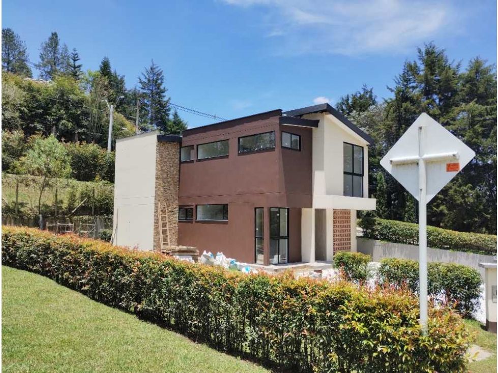 Casa Campestre en venta Antioquia Rionegro Centro 144 m2 Habitaciones 4 Baños 4 Garajes 2 Precio $890000000