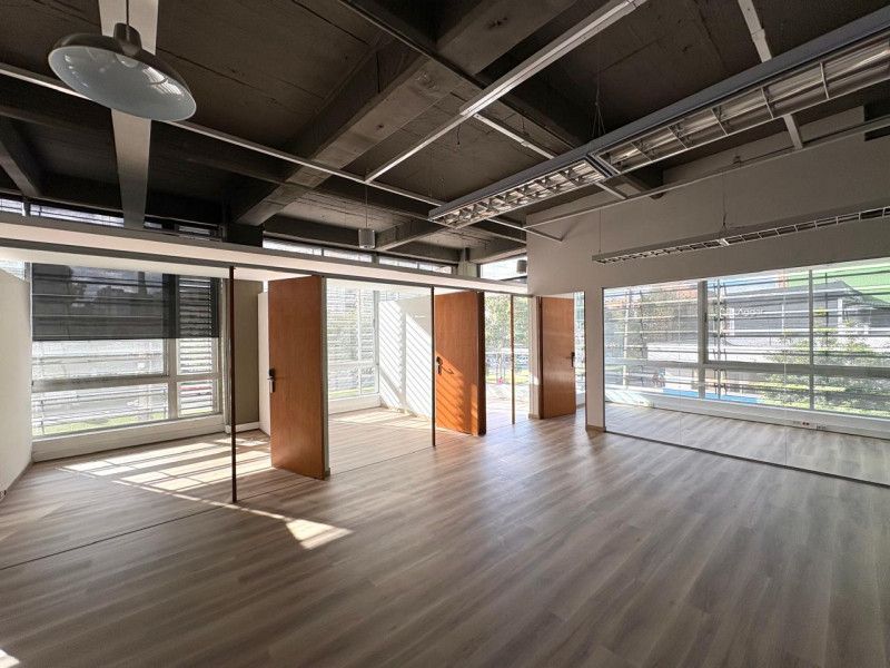 Oficina en arriendo Cundinamarca Bogotá Rincon Del Chicó 259 m2 Habitaciones 0 Baños 2 Garajes 3 Precio $19222500