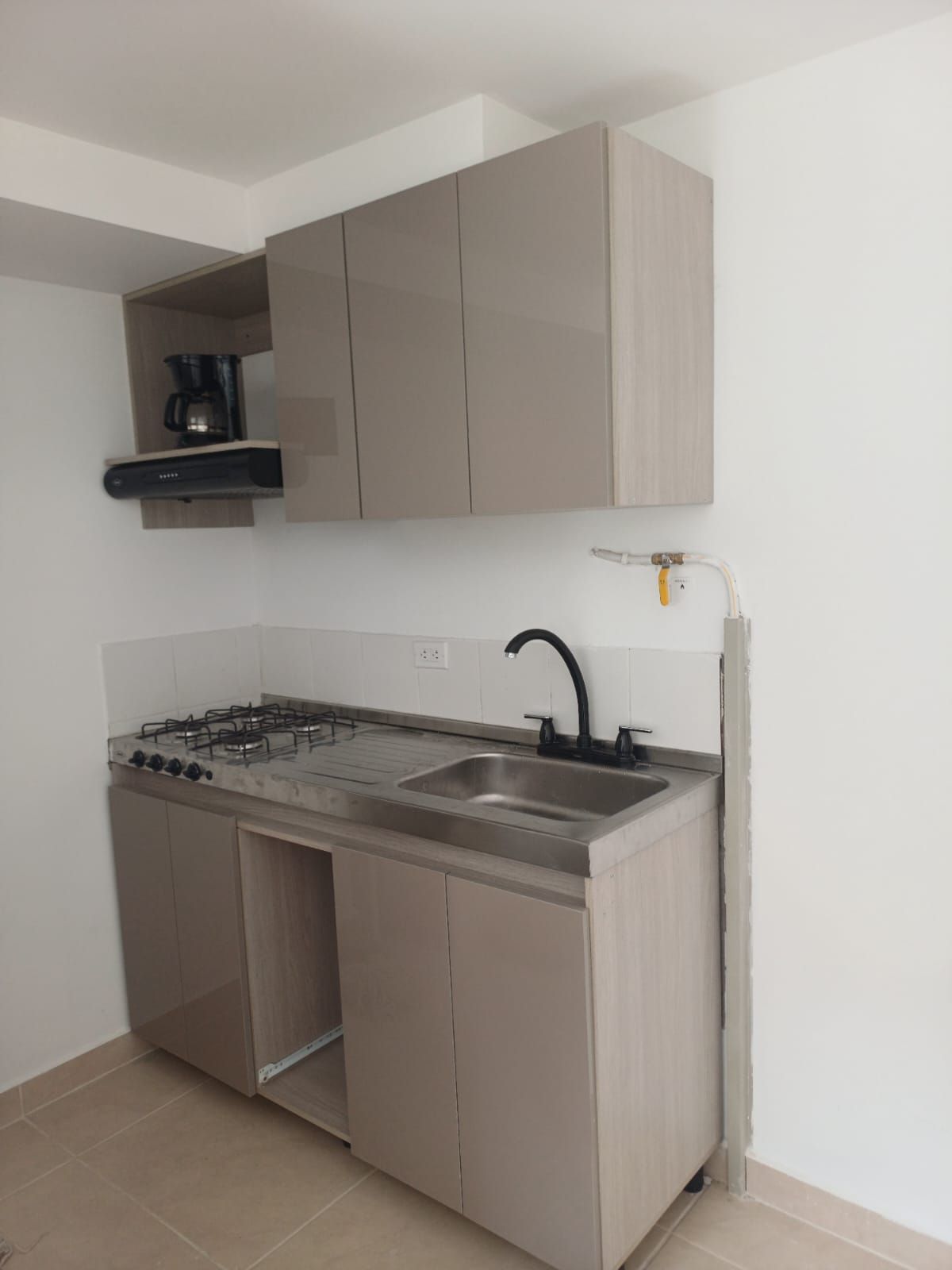 Apartamento en arriendo Antioquia Medellín Naranjitos 46 m2 Habitaciones 1 Baños 2 Garajes 0 Precio $1350000