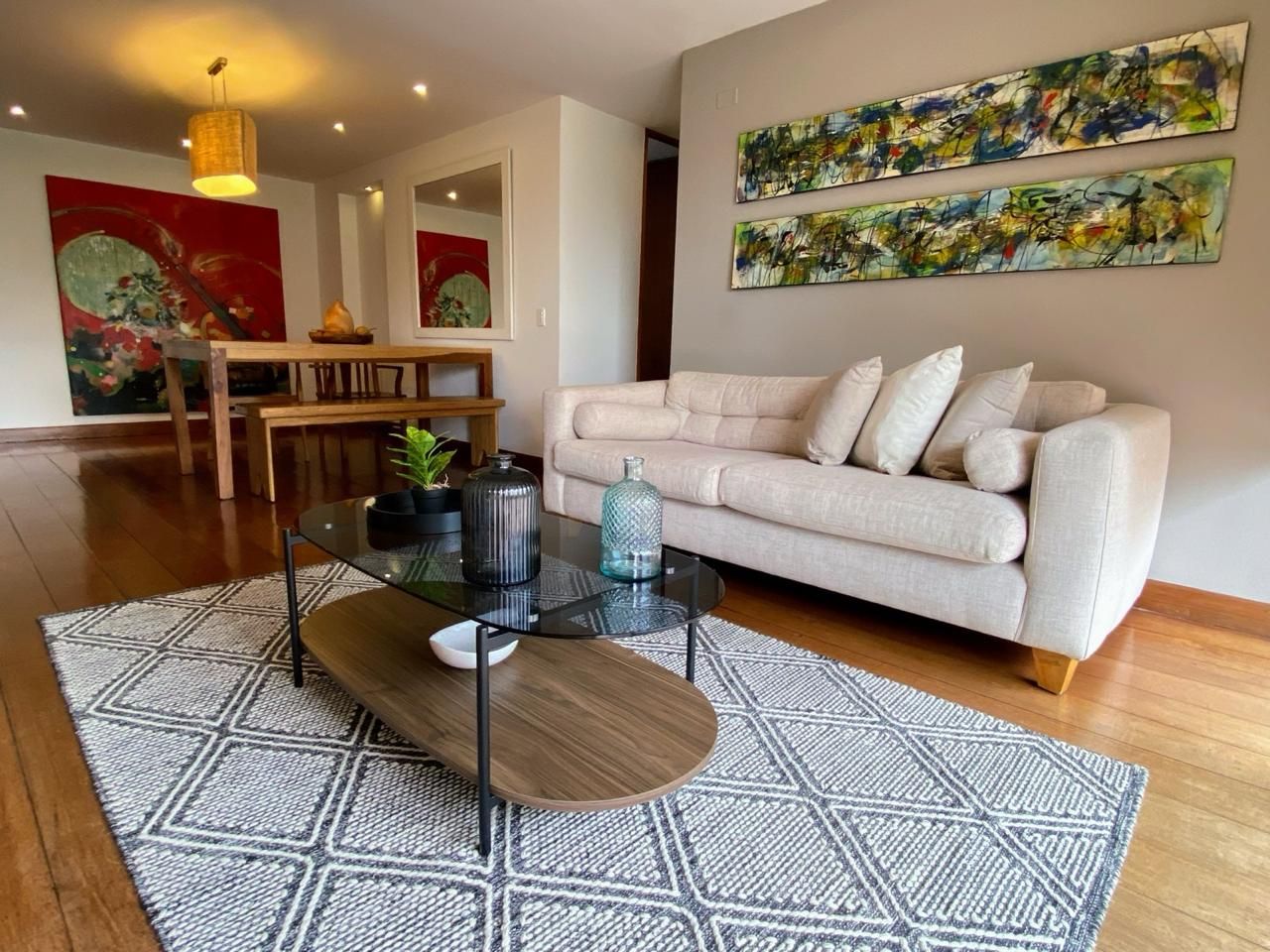 Apartamento en arriendo Antioquia Medellín Alejandria 120 m2 Habitaciones 2 Baños 3 Garajes 1 Precio $8700000