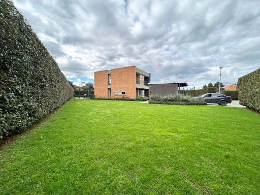 Casa en venta Cundinamarca La Calera La Calera 1231 m2 Habitaciones 3 Baños 4 Garajes 4 Precio $1950000000
