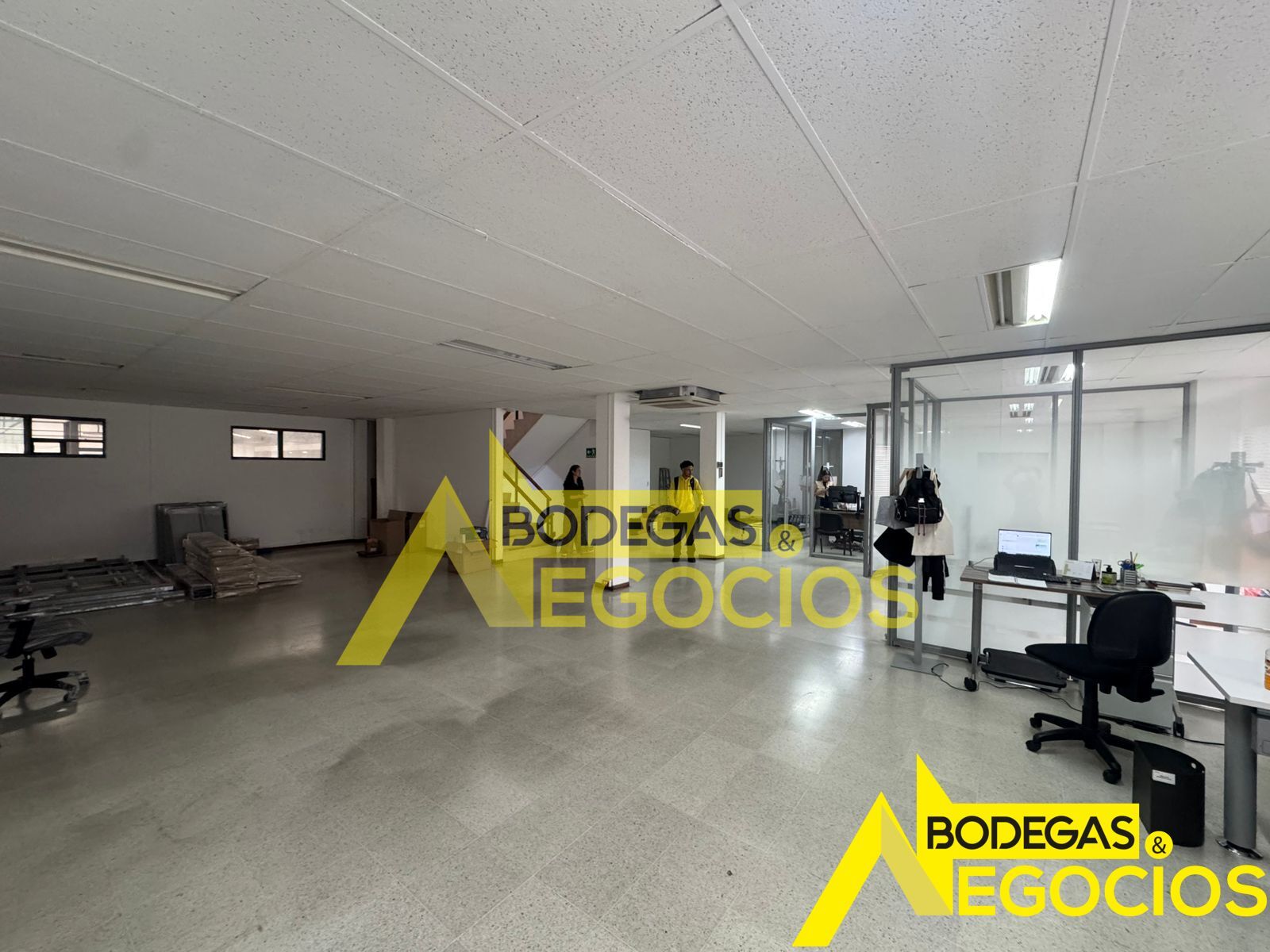 Bodega en arriendo Antioquia Medellín Villanueva 624 m2 Habitaciones 0 Baños 6 Garajes 5 Precio $22000000