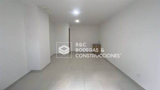Local en venta Antioquia Itagüí La Gloria 34 m2 Habitaciones 0 Baños 1 Garajes 0 Precio $365000000