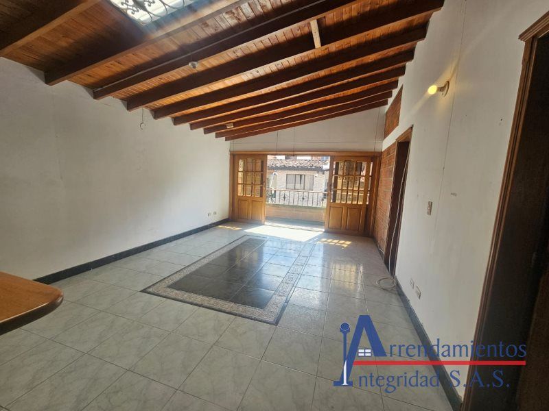 Casa en venta Antioquia Medellín Urbanizacion Plaza Vicuña 101 m2 Habitaciones 3 Baños 2 Garajes 0 Precio $350000000