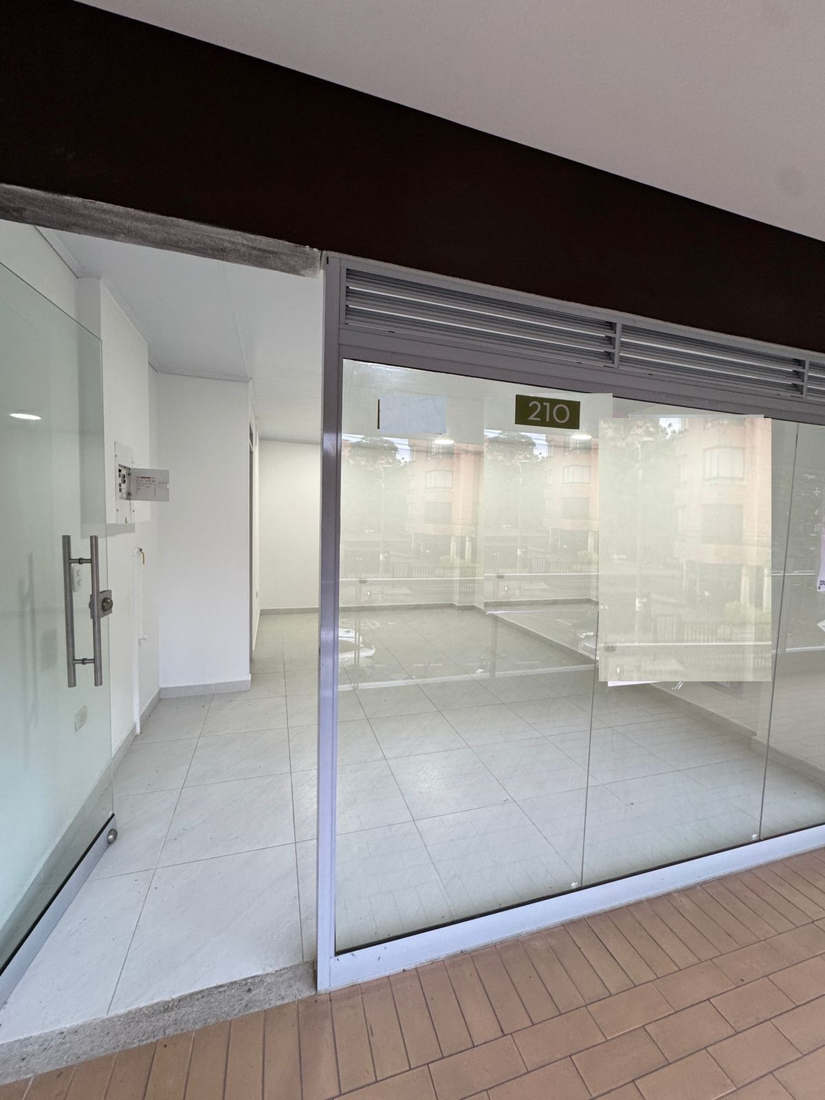 Local en arriendo Antioquia Itagüí Ditaires 24 m2 Habitaciones 0 Baños 0 Garajes 0 Precio $1800000