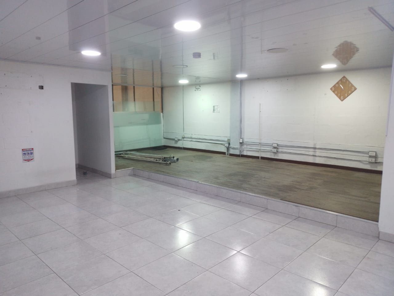 Bodega en arriendo Antioquia Medellín Fatima 280 m2 Habitaciones 0 Baños 3 Garajes 1 Precio $12000000