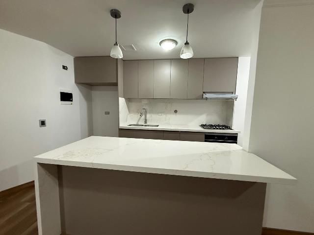 Apartamento en arriendo Antioquia Medellín Villanueva 55 m2 Habitaciones 1 Baños 2 Garajes 1 Precio $3400000