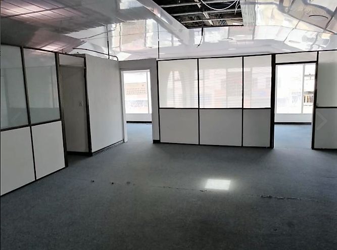 Bodega en venta Cundinamarca Bogotá Pensilvania 378 m2 Habitaciones 0 Baños 5 Garajes 0 Precio $1900000000