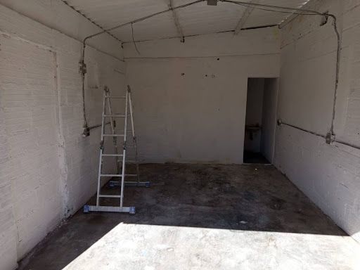 Local en arriendo Antioquia Medellín Naranjal 23 m2 Habitaciones 0 Baños 1 Garajes 0 Precio $1800000