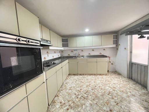 Casa en arriendo Antioquia Medellín Cristo Rey 180 m2 Habitaciones 4 Baños 2 Garajes 3 Precio $4700000