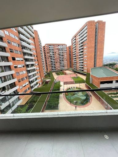 Apartamento en arriendo Antioquia Envigado Vientos De La Colina 83 m2 Habitaciones 2 Baños 2 Garajes 1 Precio $4200000