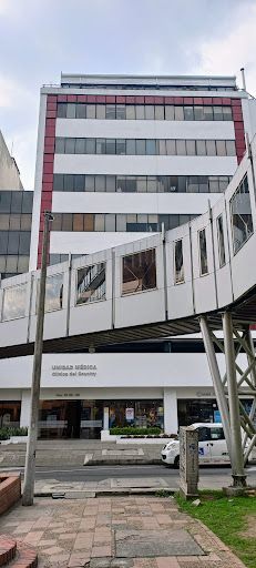 Consultorio en venta Cundinamarca Bogotá Antiguo Country 91 m2 Habitaciones 0 Baños 1 Garajes 2 Precio $630000000