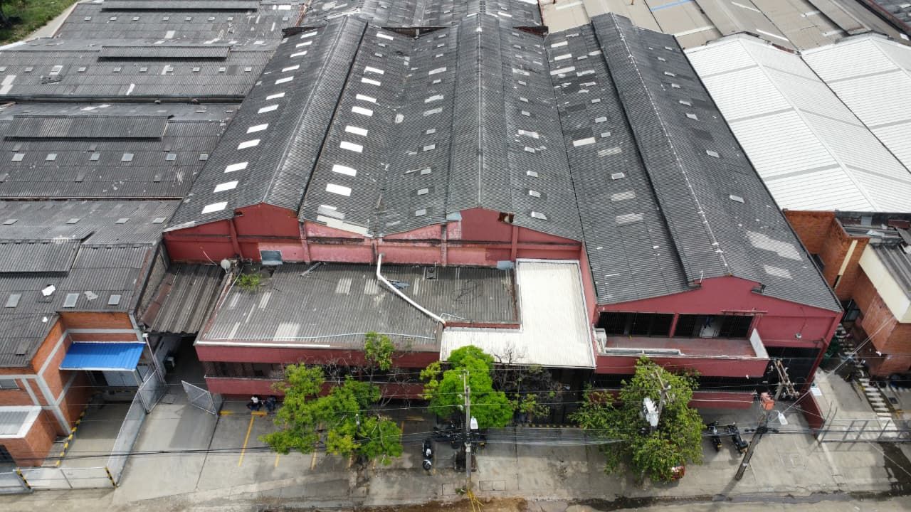 Bodega en arriendo Valle Del Cauca Yumbo Zona Industrial 670 m2 Habitaciones 0 Baños 6 Garajes 4 Precio $11500000