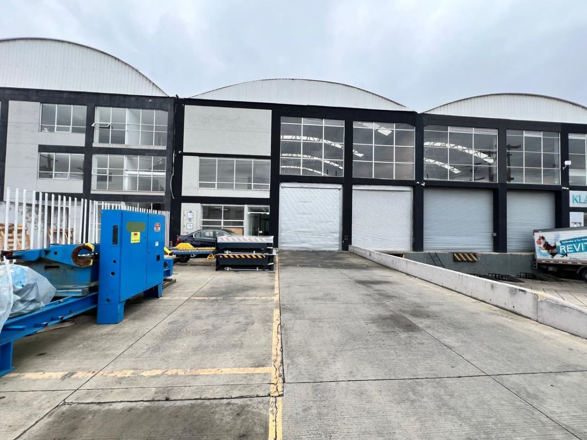 Bodega en arriendo Cundinamarca Tocancipá Sector Centro 984 m2 Habitaciones 0 Baños 2 Garajes 5 Precio $20400000