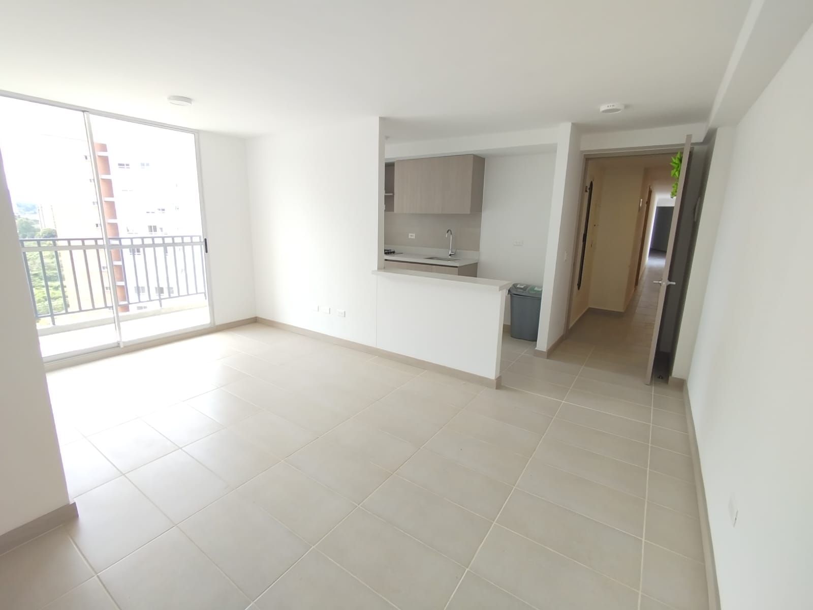 Apartamento en arriendo Antioquia Rionegro El Porvenir 70 m2 Habitaciones 3 Baños 2 Garajes 1 Precio $2600000