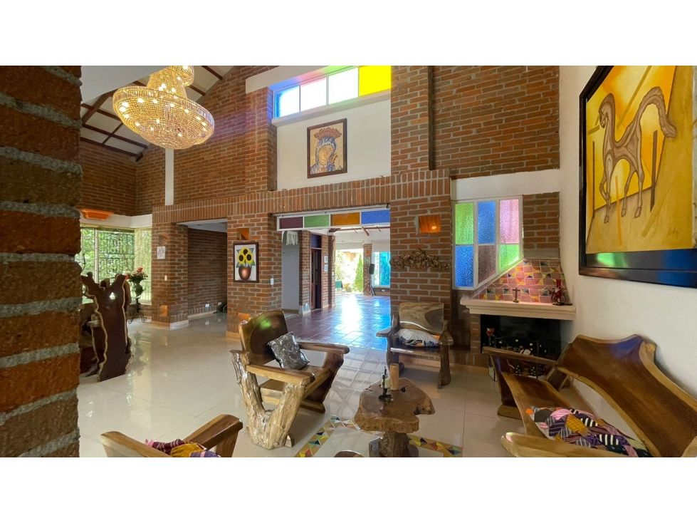 Casa Campestre en arriendo o venta Risaralda Pereira Pereira 600 m2 Habitaciones 5 Baños 7 Garajes 2 Precio venta $1600000000 Precio arriendo $7480000