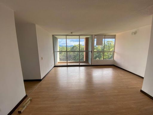 Apartamento en arriendo Antioquia Rionegro Urbanizacion Serranias 75 m2 Habitaciones 3 Baños 2 Garajes 1 Precio $2500000