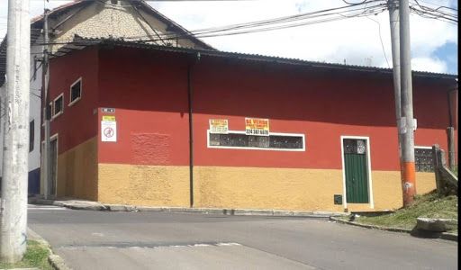 Casa en venta Cundinamarca Bogotá Santa Barbara 327 m2 Habitaciones 9 Baños 5 Garajes 2 Precio $900000000