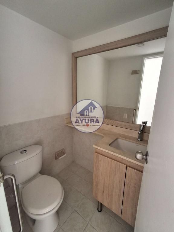 Apartamento en arriendo Antioquia Envigado Pontevedra 90 m2 Habitaciones 3 Baños 3 Garajes 0 Precio $3800000